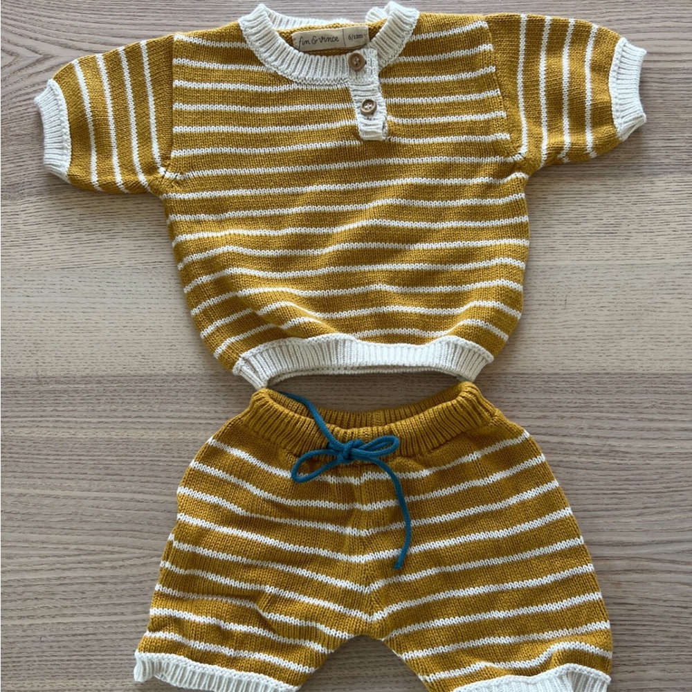Fin & Vince knit set